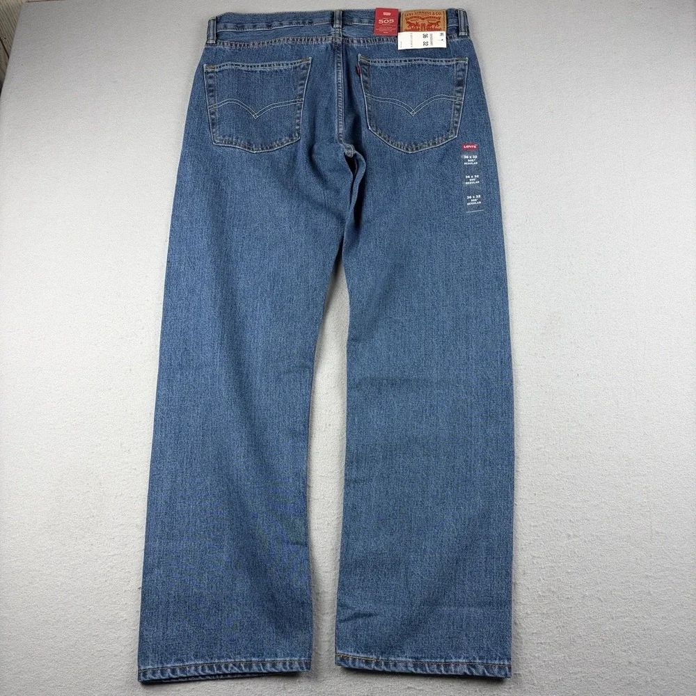 Levi's 505 Regular Fit Straight Leg Jeans Medium Wash Men's 36x32 NWT